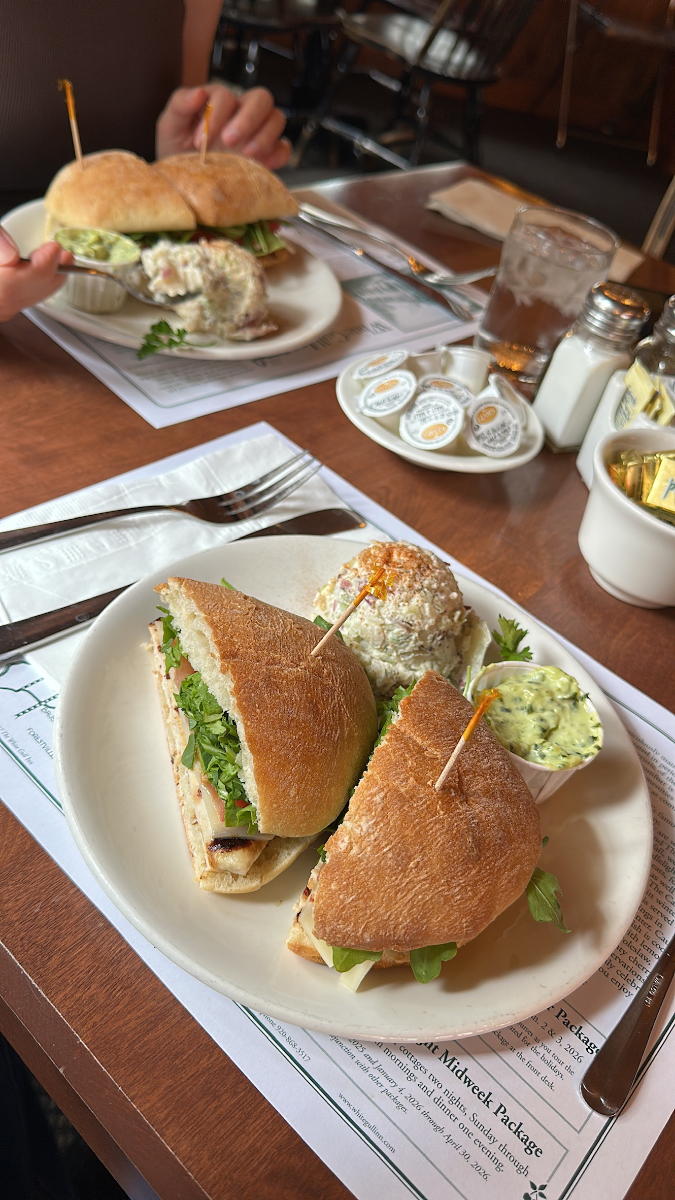 White Gull Inn Restaurant